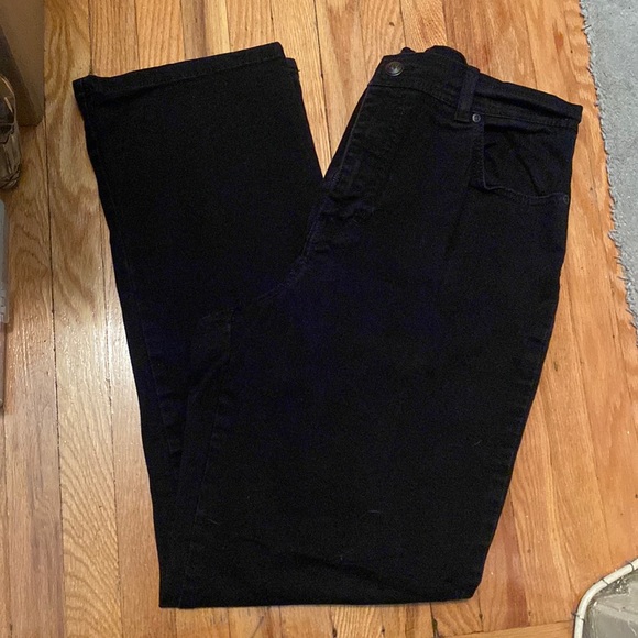 Women’s Gloria Vanderbilt Black Jeans Size 14 - Picture 1 of 5